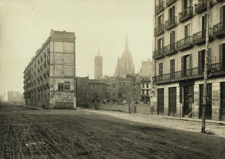 Obertura de la Via Laietana, 1913. AFB. J. Vidal i Ventosa