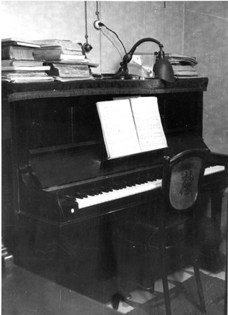 Piano,1947, imatge cedida per la família