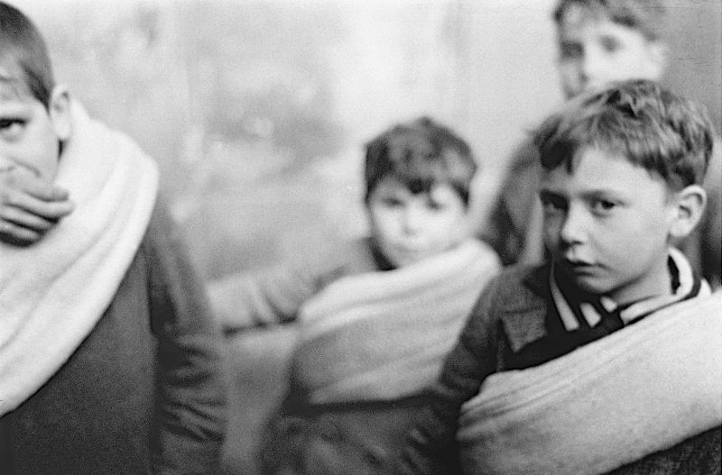Ajut infantil a la reraguarda, 1936. AFB. Pérez de Rozas