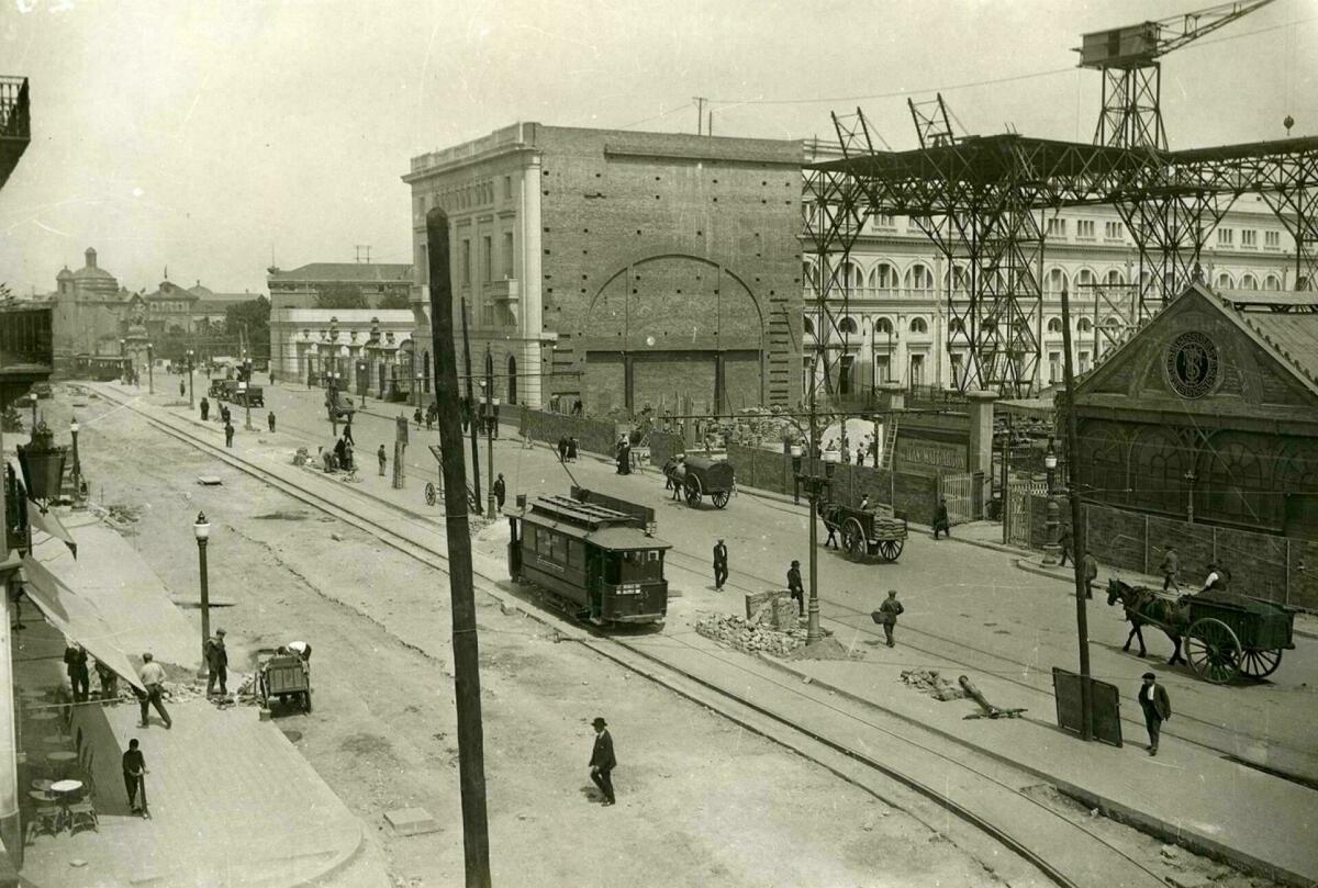 Avinguda del Marquès de l'Argentera. Obres de construcció de l'Estació de França, 1928. AFB. Josep Domínguez Martí.