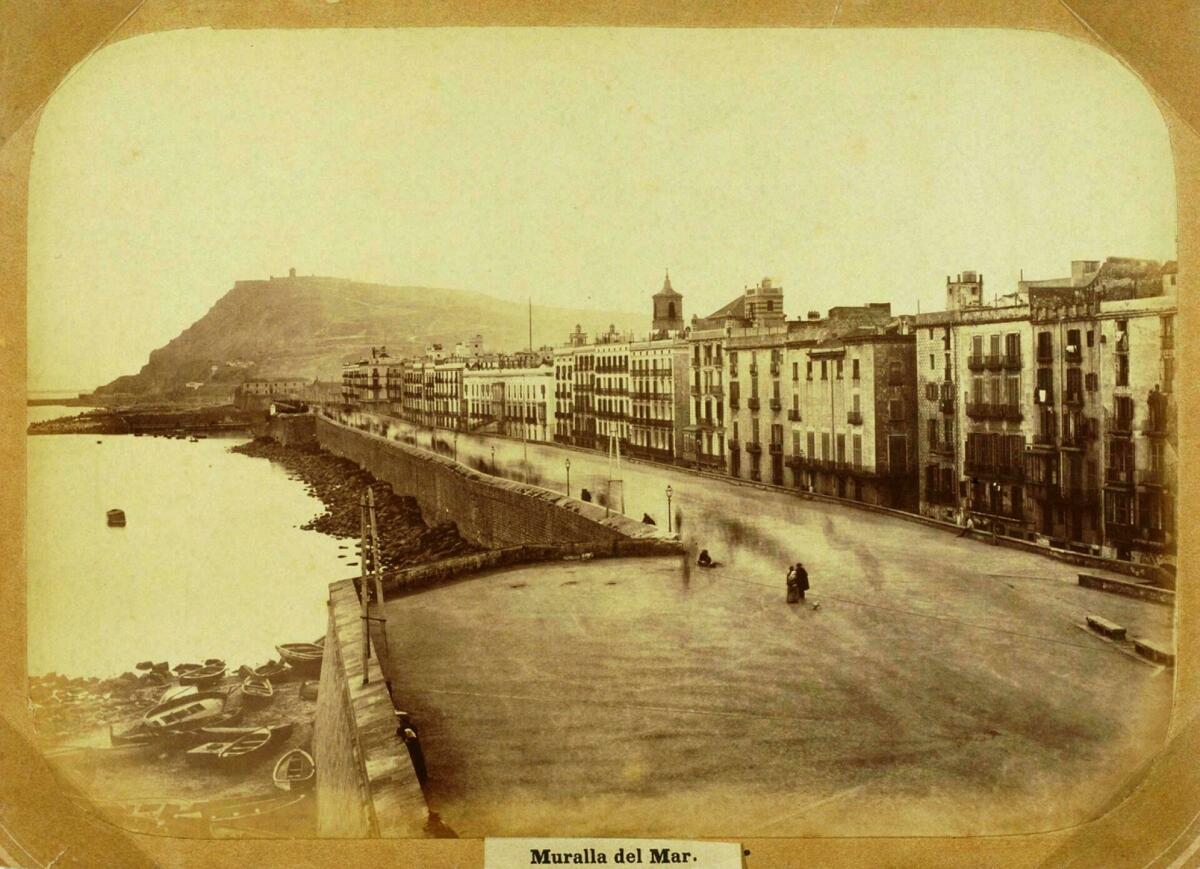 Muralla de mar, 1874. AFB. Joan Martí