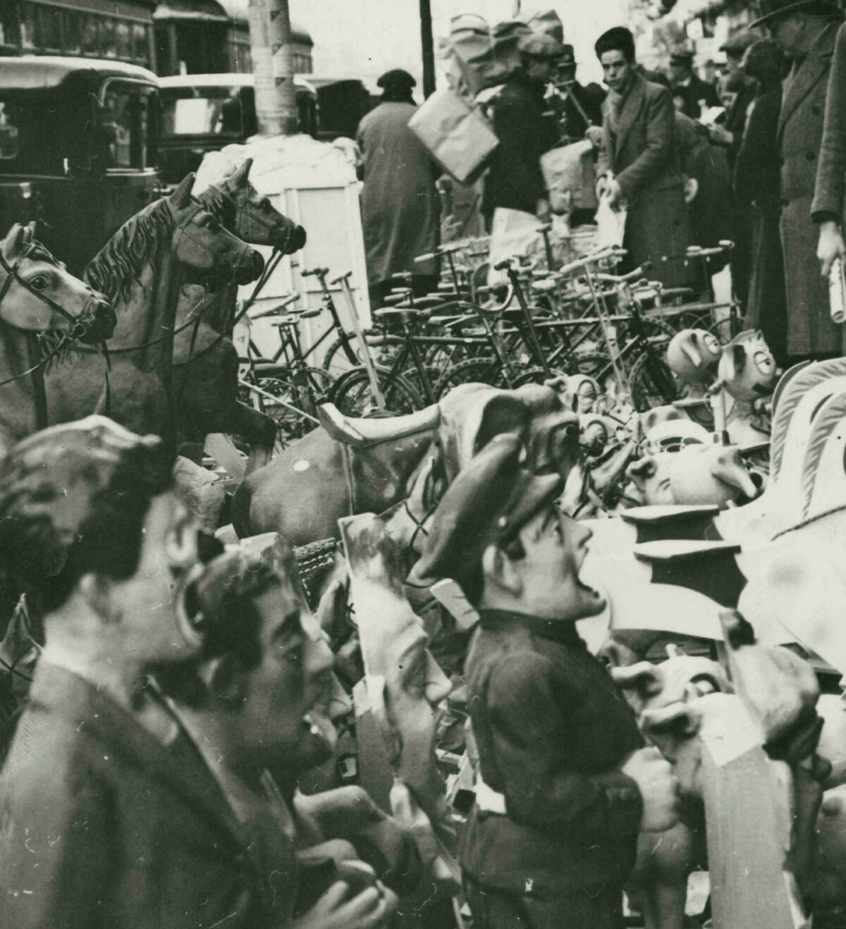 Parada de joguines amb motiu de la diada de Reis, 4 de gener 1934. AFB. Joan Martí