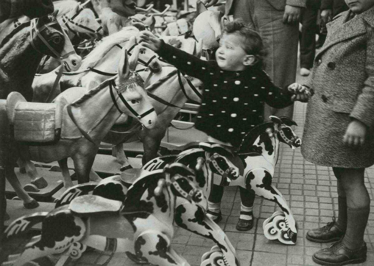 Parada de joguines per la Diada de Reis, 27 de desembre 1934. AFB. Pérez de Rozas