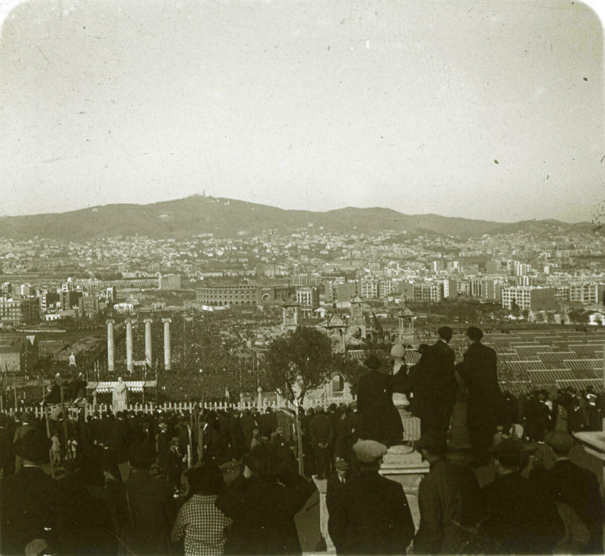 Montjuïc, 2 de desembre de 1923. AFB. Autor desconegut. Fons fotogràfic Cusachs