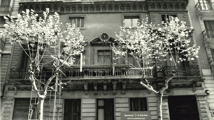 Façana de la Casa Elizalde. AMDE