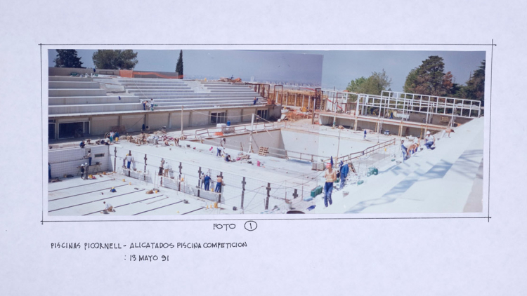 Fotografía adjuntada a la memoria de ejecución de obra de las piscinas Picornell. AMCB