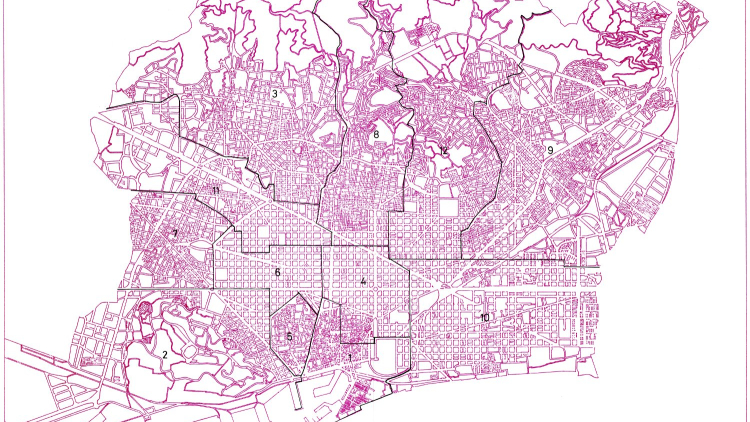 Plànols de les diferents propostes de divisió territorial de la ciutat de Barcelona que es van debatre durant el primer mandat del consistori democràtic.