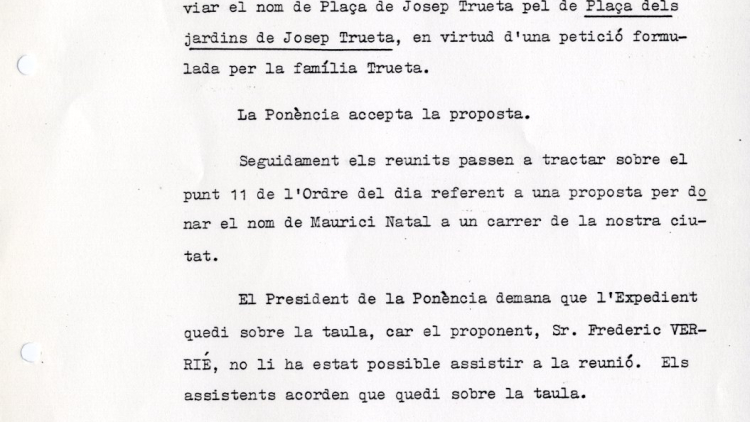 Minutes of the committee for changing street names meeting on 30 September 1981, which approved the permanent change of Plaza de Santa Joaquina de Vedruna to Plaça del Raspall