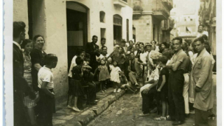 Calle de la Fraternitat, Pere Alsius, 1955. Colección Club Excursionista de Gràcia. AMDG. 