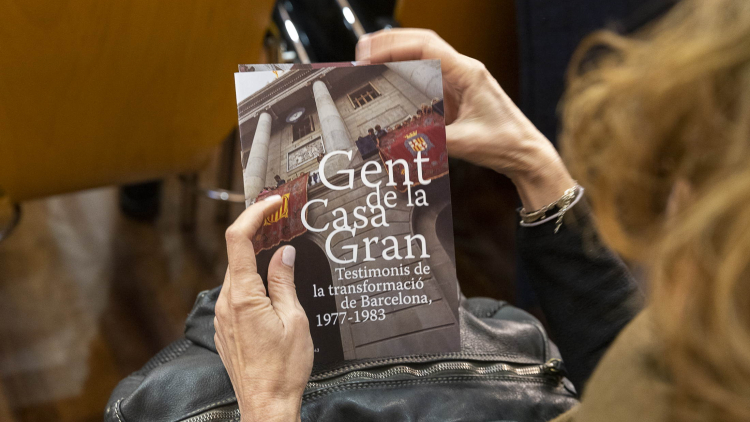 Imatge gent de la casa gran