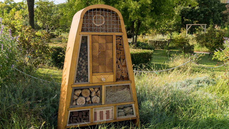 Hotel d’insectes de fusta