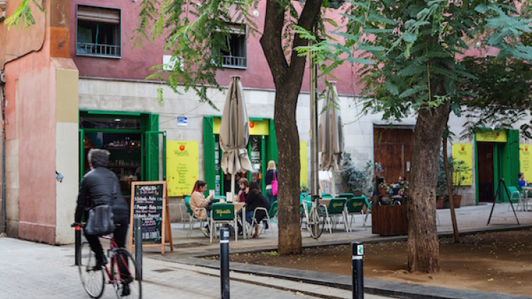 Carrer al barri del Raval