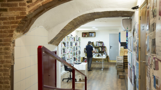 Interior of "La Carbonera" book shop 