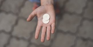 photography hand with coins