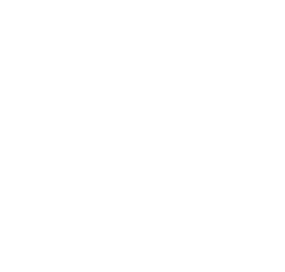 Persones carregant un martell