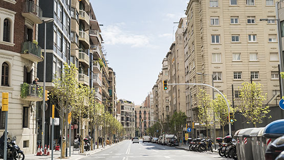 Imatge de l'avinguda de la Riera de Cassoles