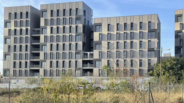 MPV Sector 8 - Habitatges c. d'Ascó - Parc de les Tretze Roses