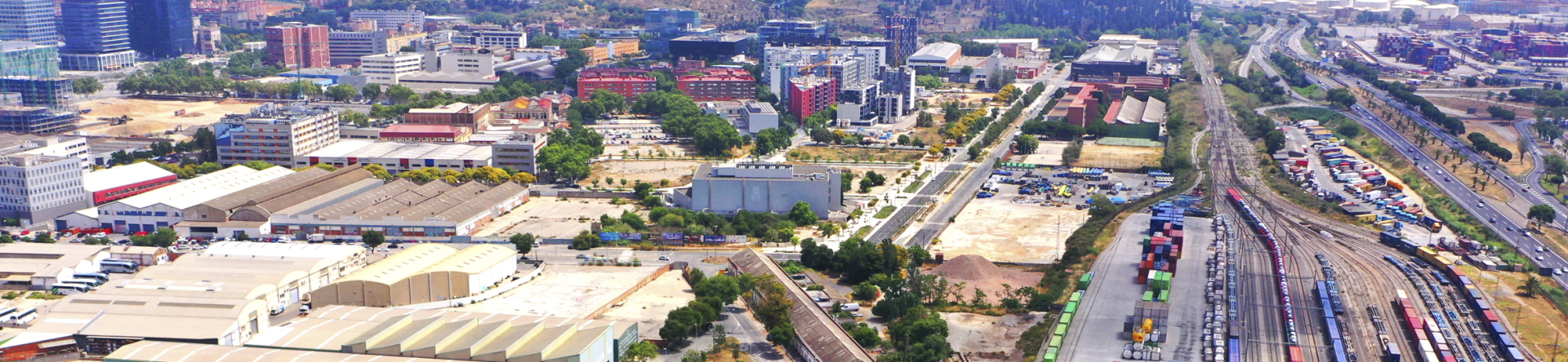 L’Institut Municipal d’Urbanisme impulsa el desenvolupament urbanístic i l’execució del nou Pla Especial d'Infraestructures.