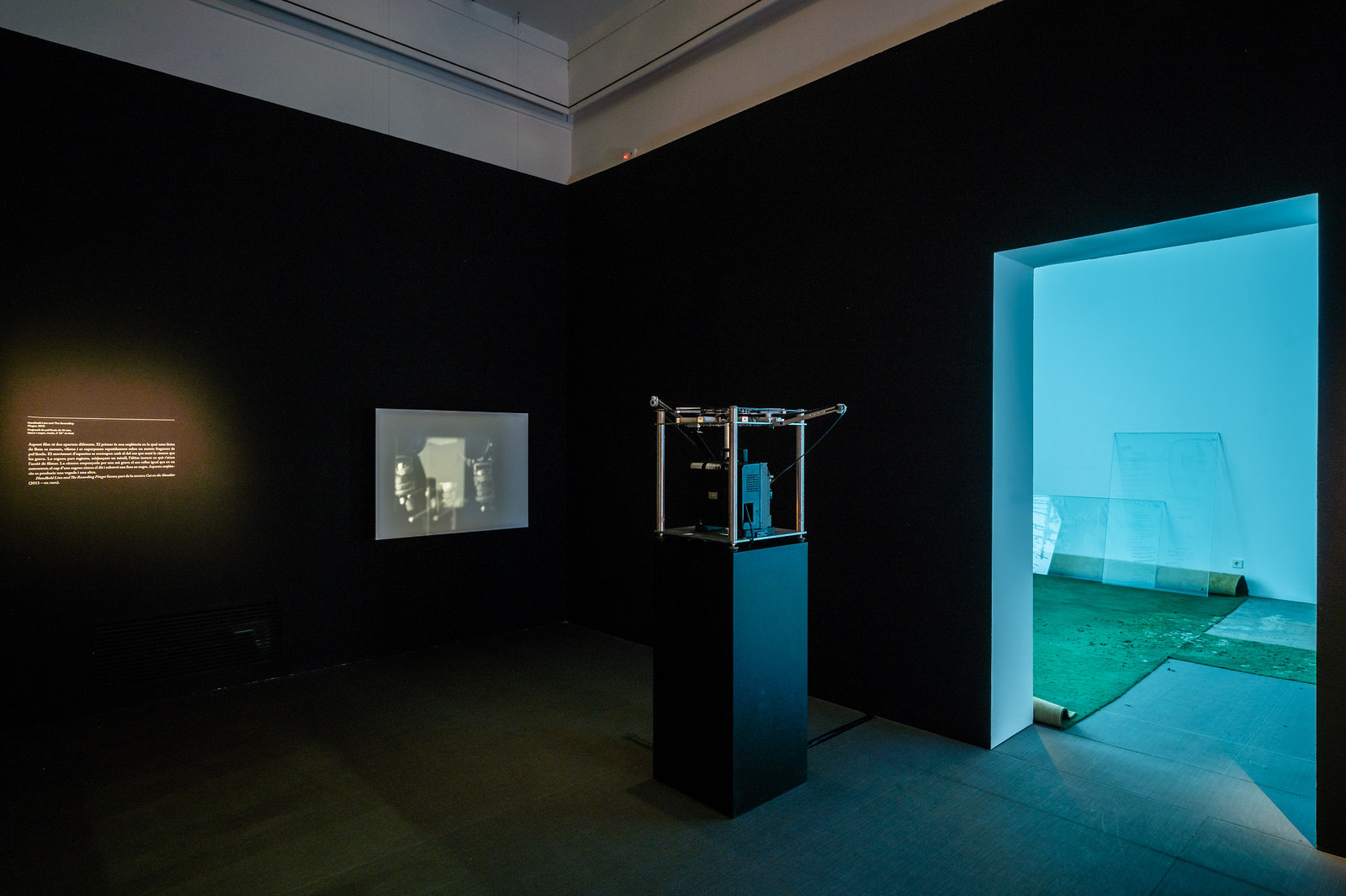 Adrià Julià - Conquesta de l'inútil