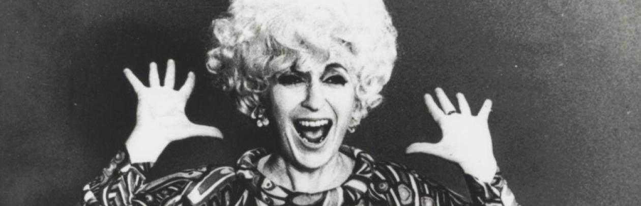 Cathy Berberian durant una performance. Autor desconegut