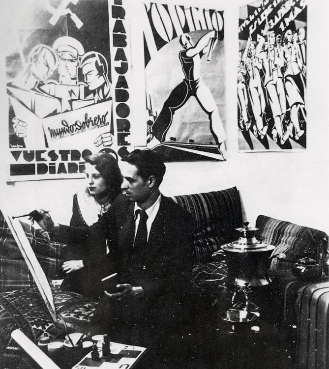 Helios Gómez and Ira Weber in their Moscow studio, 1932–1933