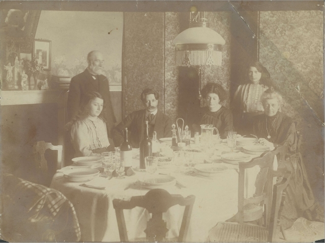 Família Granados i família Moner a taula