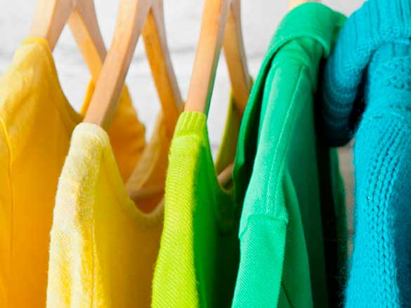 Renueva tu ropa | Limpieza y Residuos | Ajuntament de Barcelona