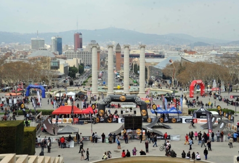 Zona de les 4 columnes de Montjuïc preparada per a una competició