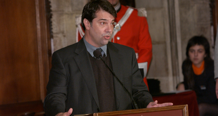 Pedro Alonso - Premi Ciutat de Barcelona d'Investigació Científica 2004