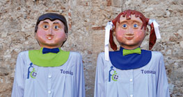 Gegants Tomàs i Tomasa del FEDAC Sant Andreu