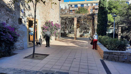 Espai Municipal Can Miralletes - entrada