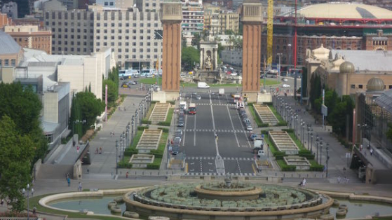 Avenida de la Reina Maria Cristina