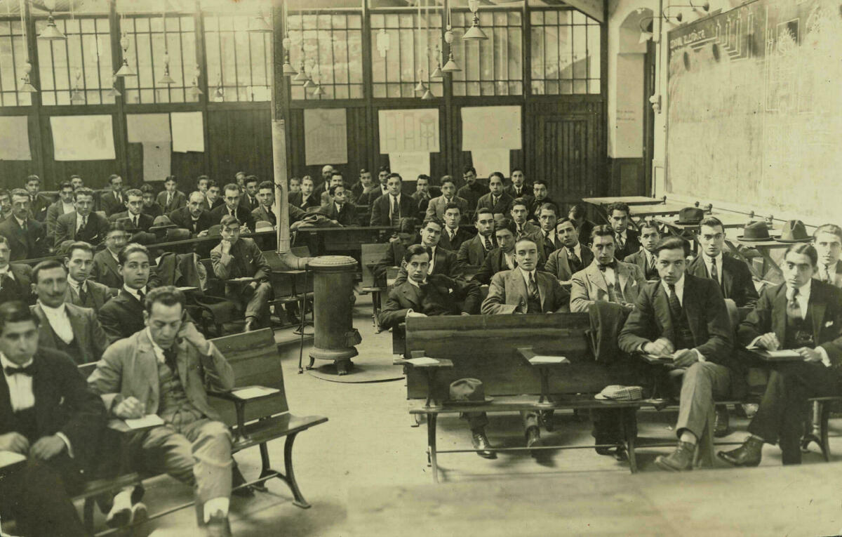 A. Antonietti. Escola Industrial, c.1930