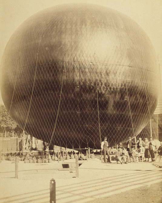 Globus captiu, 1888. AFB. Antoni Esplugas